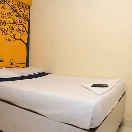 فندق مومبايفي  Omega Residency المظهر الخارجي الصورة